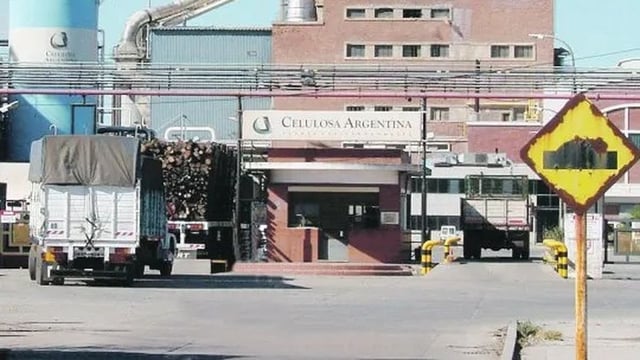 Celulosa Argentina se vendió por 1 dólar en medio de su crisis: el nuevo dueño mayoritario es Esteban Antonio Nofal