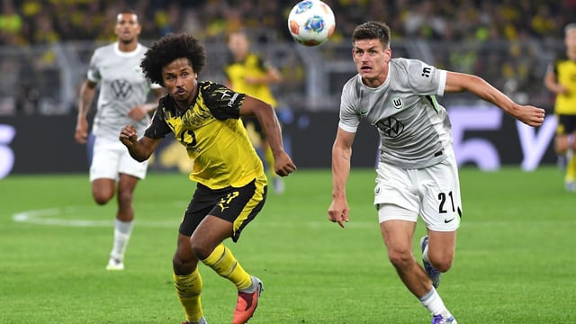 Endlich startet ER richtig durch... Mit 126 km/h nagelte Nationalspieler Karim Adeyemi (23) den Ball zum 1:0-Siegtreffer gegen den V...