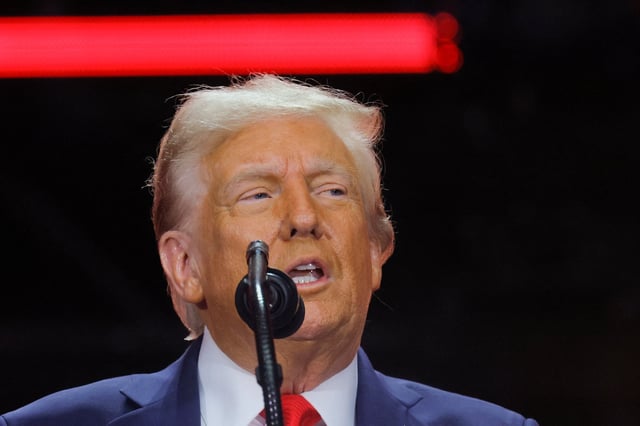 U.S. President Donald Trump speaks during a memorial service for slain conservative commentator Charlie Kirk at State Farm Stadium in Glendale, Arizona, U.S., September 21, 2025.  REUTERS/Brian Snyder