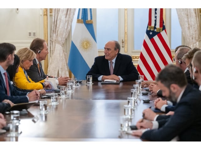 Guillermo Francos recibió a congresistas de Estados Unidos.
