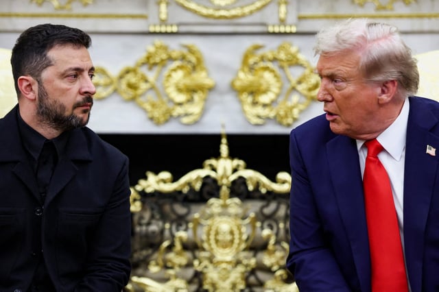 U.S. President Donald Trump and Ukrainian President Volodymyr Zelenskiy meet at the Oval Office of the White House, amid negotiations to end the Russian war in Ukraine, in Washington, D.C., U.S., August 18, 2025. REUTERS/Kevin Lamarque/File Photo