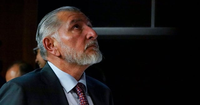 Adán Augusto López Hernández, coordinador de la bancada de Morena en el Senado. Foto: Galo Cañas, Cuartoscuro