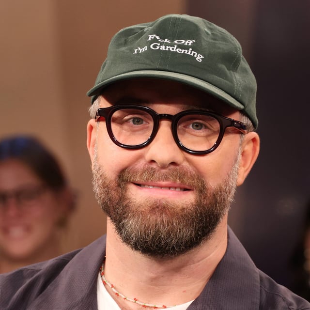 Cap und Brille sind Mark Forsters Markenzeichen
