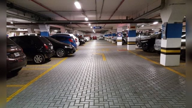 Delhi High Court Validates Hospitals And Commercial Buildings To Charge Parking Fees  | Image: ANI