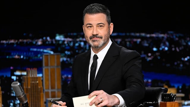 Jimmy Kimmel kehrt nach Show-Aus zurück, seine ersten Worte bleiben streng geheim.