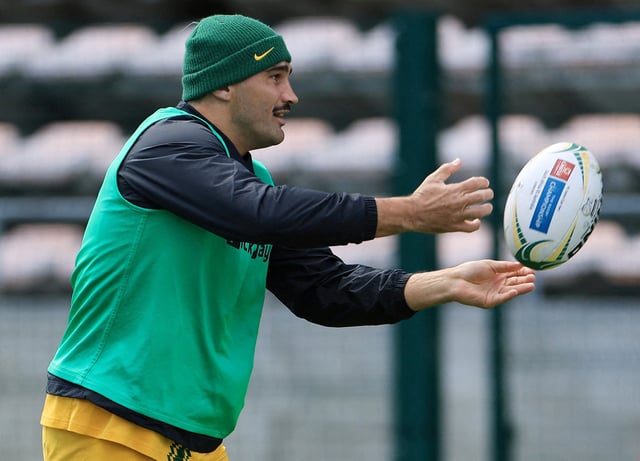 Rugby Union - Rugby Championship - South Africa's Captain's Run - Athlone Stadium, Cape Town, South Africa - August 22, 2025  South Africa's Damian de Allende during training REUTERS/Esa Alexander/File Photo