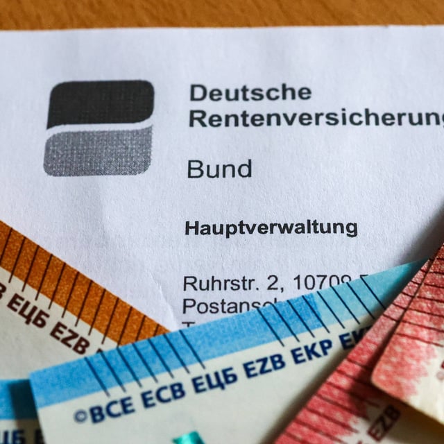 Die Deutsche Rentenversicherung stellt klar: Trotz neuer EU-Regeln sind Rentenzahlungen sicher und werden weiter pünktlich überwiesen.