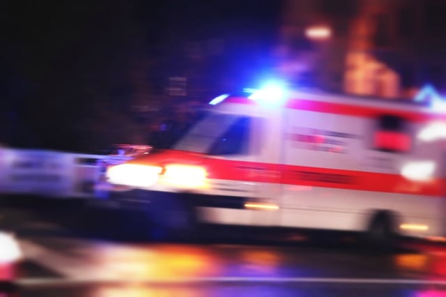 generic-ambulance-emergency-12-18-12-1-3