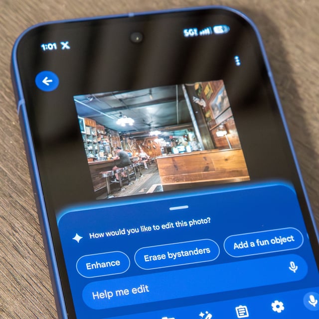 Help Me Edit on Google Photos using the Pixel 10