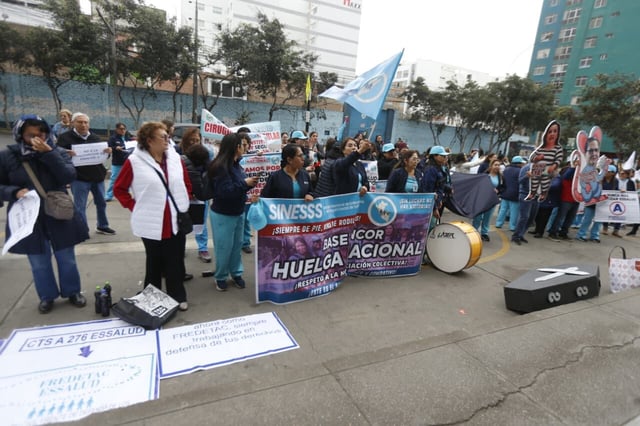 El principal punto en discusión con el MTPE fue la propuesta de asignación por cumplimiento de actividades e indicadores de desempeño laboral. Foto: GEC.