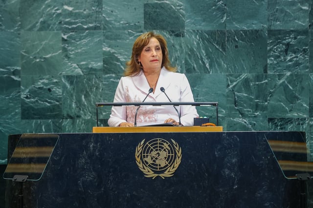 Dina Boluarte reconoció ante la ONU que la pobreza en el Perú es alta, pero no dio cifras. Foto: Presidencia.