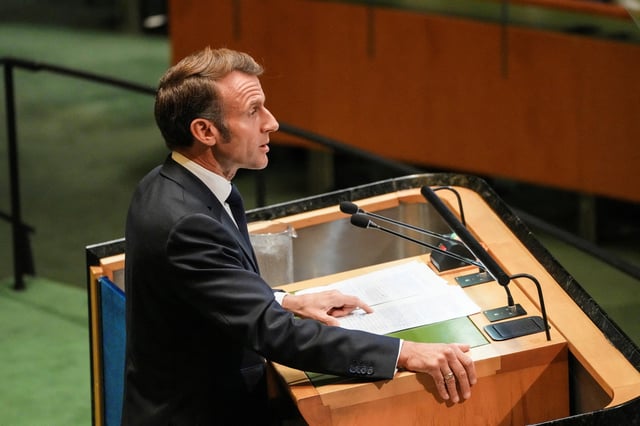 French President Emmanuel Macron addresses delegates during a high-level meeting of heads of state on a two-state solution between Israel and the Palestinians at United Nations headquarters in New York City, U.S., September 22, 2025. REUTERS/Eduardo Munoz/File Photo