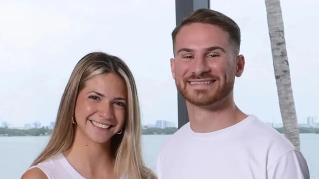 Alexis Mac Allister Junto a su pareja, Ailén Cova