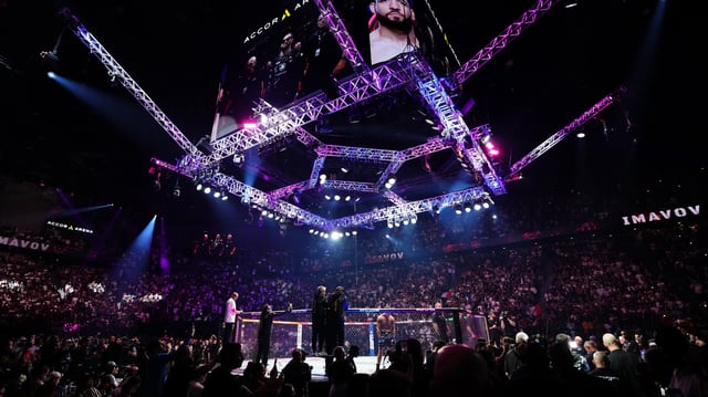 Arena view of UFC Paris: Nassourdine Imavov vs. Caio Borralho. Credit: Jeff Bottari/Zuffa LLC