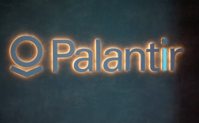 The logo of U.S. software company Palantir Technologies is seen in Davos, Switzerland, May 22, 2022. Picture taken May 22, 2022.   REUTERS/Arnd Wiegmann/File Photo