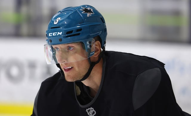 San Jose Sharks defenseman John Klingberg (3) takes part in a practice session on Thursday, Sept. 18, 2025, in San Jose, Calif.  (Aric Crabb/Bay Area News Group)