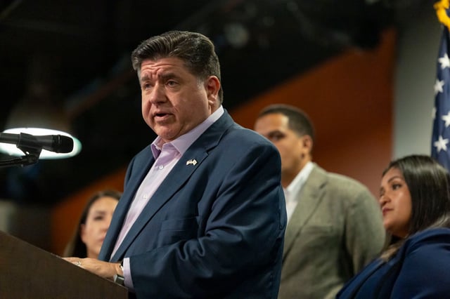 Gov. JB Pritzker answers questions at Harold Washington College in Chicago’s Loop on Sept. 15, 2025. (Brian Cassella/Chicago Tribune)
