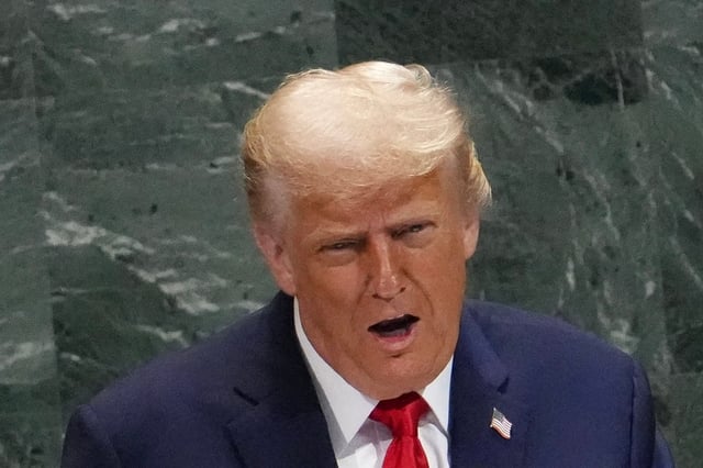 El presidente de Estados Unidos, Donald Trump, pronuncia un discurso ante la Asamblea General de las Naciones Unidas en la sede de la ONU en la ciudad de Nueva York, el 23 de septiembre de 2025. (Foto de TIMOTHY A. CLARY / AFP)