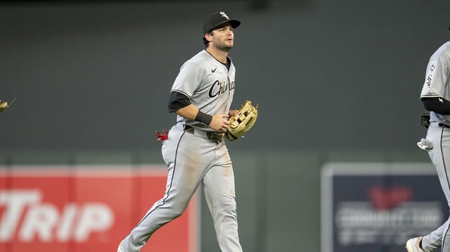 Sep 2, 2025; Minneapolis, Minnesota, USA; Chicago White Sox left fielder Andrew Benintendi (23) runs off the field after the Chicago White Sox defeat the Minnesota Twins at Target Field. Mandatory Credit: Jesse Johnson-Imagn Images.