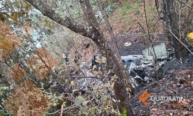 Localizan helicóptero caído en Jalisco; confirman dos personas muertas