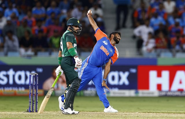 Cricket - Asia Cup - Group A - India v Pakistan - Dubai International Cricket Stadium, Dubai, United Arab Emirates - September 21, 2025 India's Jasprit Bumrah in action REUTERS/Raghed Waked/File Photo