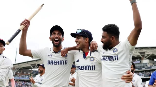Prasidh Krishna, Shubman Gill, and Mohammed Siraj