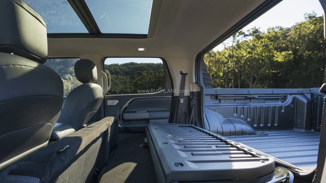 New MG U9 pickup truck