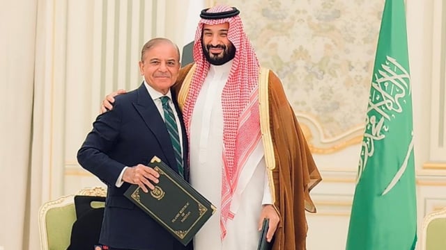 Pakistan's Jihad Factories To Get Saudi Petrodollar Boost? Dark Side Of Riyadh Defence Deal | WATCH