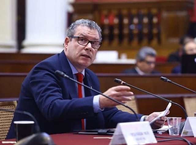 Morgan Quero, ministro de Educación, salió en defensa del titular de Justicia, Juan José Santiváñez. (Foto: Congreso)
