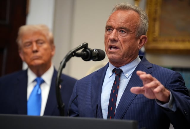 WASHINGTON, DC - SEPTEMBER 22: U.S. Health and Human Services Secretary Robert F. Kennedy Jr., joined by President Donald Trump (L), delivers an announcement on “significant medical and scientific findings for America’s children” in the Roosevelt Room of the White House on September 22, 2025 in Washington, DC. Federal health officials suggested a link between the use of acetaminophen during pregnancy as a risk for autism, although many health agencies have noted inconclusive results in the research. (Photo by Andrew Harnik/Getty Images)