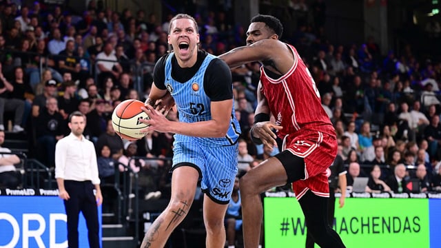 Beim Erstrunden-Aus der Towers gegen Bamberg fühlt sich der Trainer wie im falschen Film.
