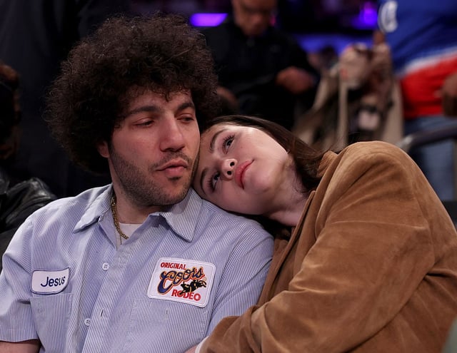 NEW YORK, NEW YORK - APRIL 08: Benny Blanco and Selena Gomez attend the game between the New York Knicks and the Boston Celtics at Madison Square Garden on April 08, 2025 in New York City. The Boston Celtics defeated the New York Knicks 119-117 in overtime. NOTE TO USER: User expressly acknowledges and agrees that, by downloading and or using this photograph, User is consenting to the terms and conditions of the Getty Images License Agreement. (Photo by Elsa/Getty Images)