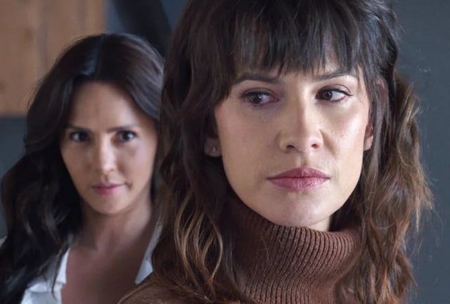 ¿Qué pasó con Sonia (Carmen Villalobos) y Silvia (Laura Londoño) al final de la serie colombiana "La huésped"? (Foto: Netflix)