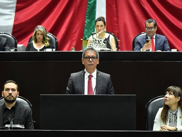 Édgar Amador Zamora, secretario de Hacienda