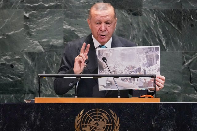 Turkey President Recep Tayyip Erdogan addresses the 80th session of the United Nations General Assembly, Tuesday, Sept. 23, 2025. (AP Photo/Richard Drew)
