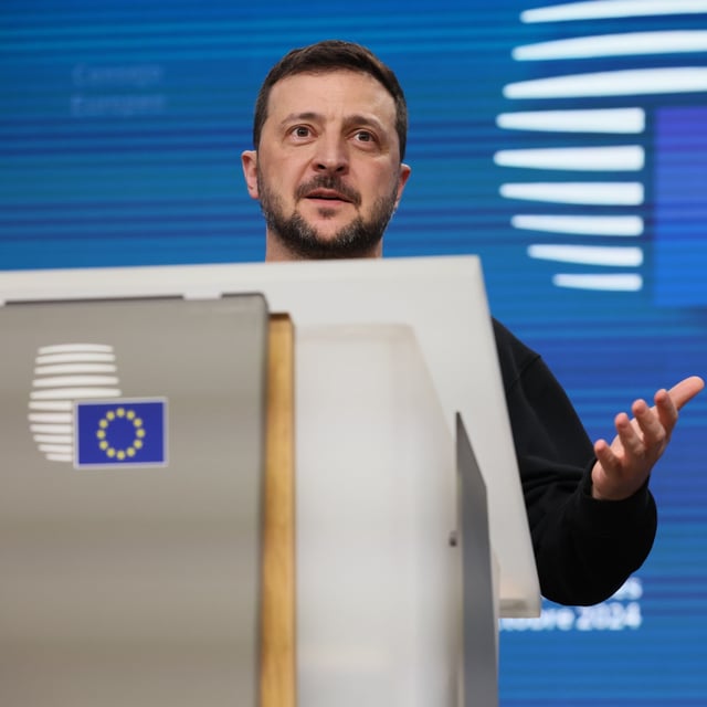 Wolodymyr Selenskyj bei seiner Rede auf dem Sondergipfel der EU-Staats- und Regierungschefs