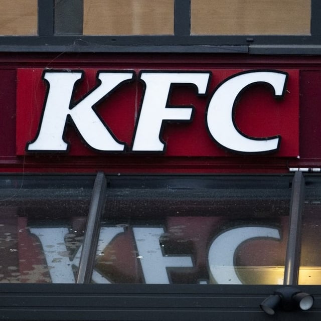 Une enseigne d'un restaurant fast-food KFC (photo d'illustration).