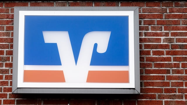 Volksbank-Kunden im Visier: Gefälschte Mails drohen mit Kontosperrung