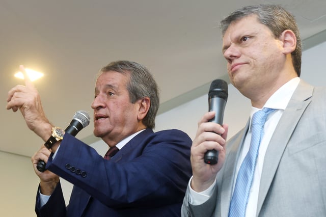 Presidente do PL afirma que filiação de Tarcísio de Freitas está “apalavrada”.