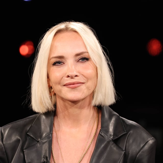 Janin Ullmann steht derzeit als Moderatorin bei "Temptation Island VIP" vor der Kamera & genießt privat ihr Leben als Single.