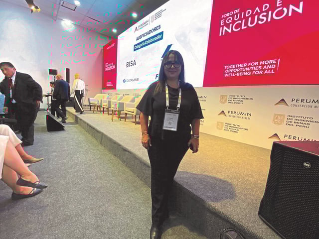 Karina Zevallos en PERUMIN 37. Foto: GEC.