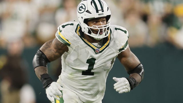 Washington Commanders v Green Bay Packers - NFL 2025