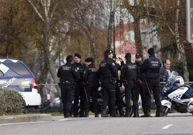 Un grupo de policías locales de Vigo, en una imagen de archivo.