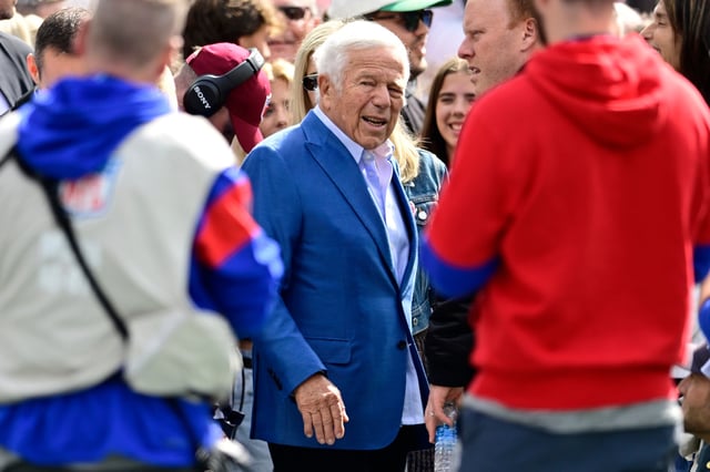 FOXBOROUGH, MASSACHUSETTS - SEPTEMBER 21: Owner Robert Kraft of the New England Patriots looks on against the Pittsburgh Steelers at Gillette Stadium on September 21, 2025 in Foxborough, Massachusetts. (Photo by Jaiden Tripi/Getty Images)