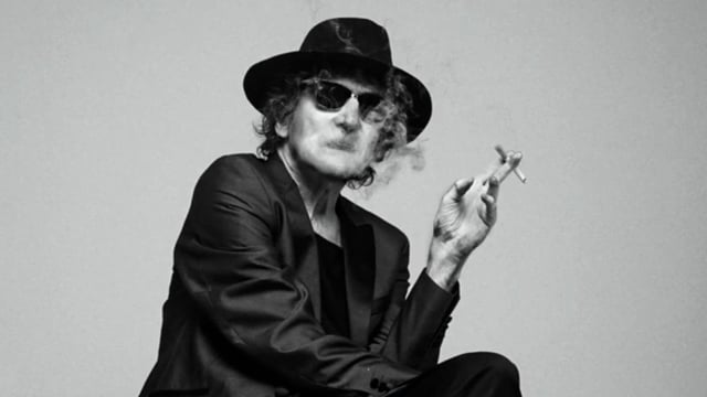 
El emblemático músico fue distinguido por su influencia en géneros como rock, pop, tango y folklore, consolidando su legado en la última década.