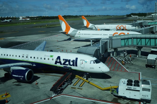 Gol and Azul airlines planes are pictured at Luis Eduardo Magalhaes International Airport in Salvador, Brazil, February 3, 2025. REUTERS/Ueslei Marcelino/File Photo