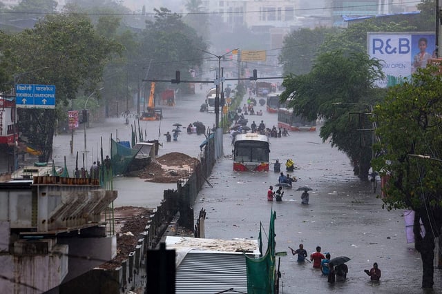 Mumbai rains 2025