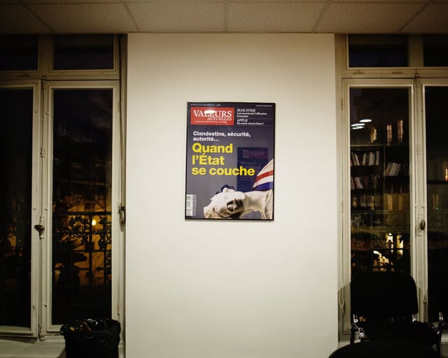 Détenu depuis une décennie par la famille de l’homme d’affaires franco-libanais Iskandar Safa, mort début 2024, le magazine ultraconservateur a trouvé ses futurs repreneurs, révèle ce vendredi «le Figaro».