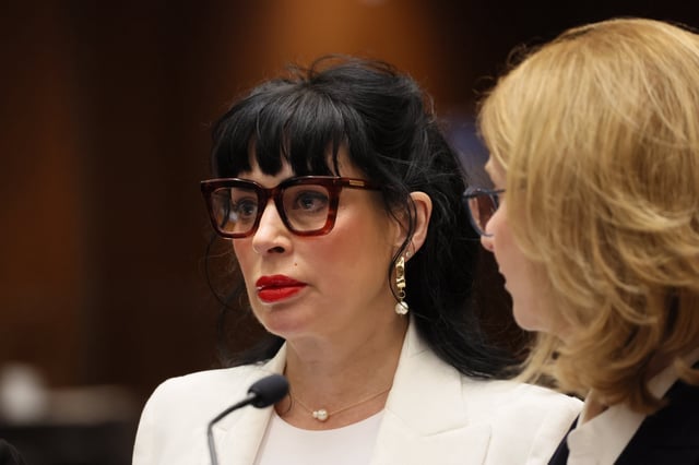 Los Angeles, CA - May 13: Defense attorney Hilary Potashner, right, represents Jillian Lauren (wife of Weezer bassist, who is accused of shooting at police, as she appears at a pre-arraignment hearing at Clara Shortridge Foltz Criminal Justice Center in Los Angeles Tuesday, May 13, 2025.  (Allen J. Schaben / Los Angeles Times via Getty Images)