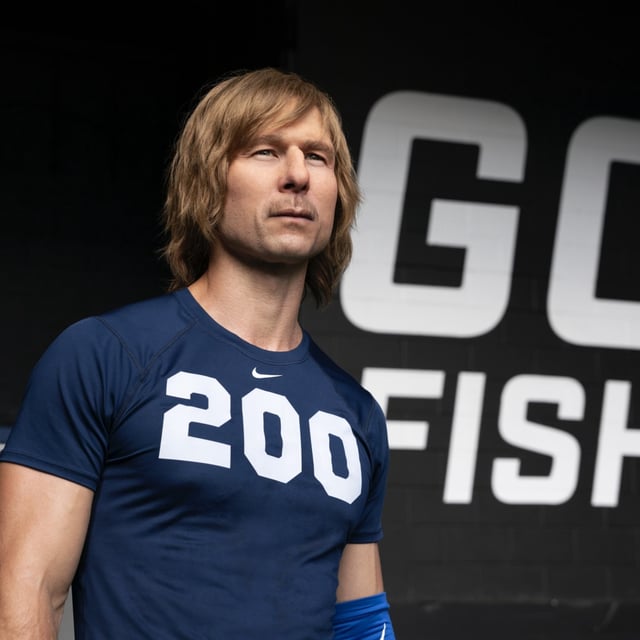 Glen Powell in "Chad Powers."
